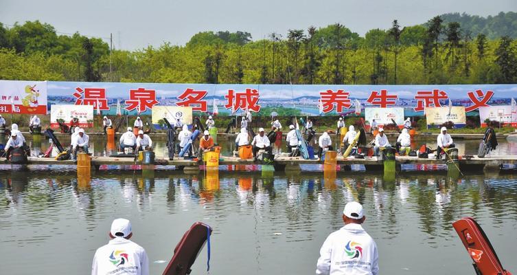 大连铁板钓鱼技巧（掌握技巧，畅享丰收）