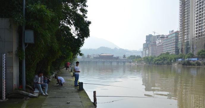 贵州都匀市钓鱼技巧大揭秘（享受钓鱼乐趣）