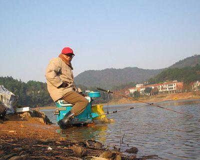 南方秋季水库钓鱼技巧（探寻南方秋季水库钓鱼的窍门）