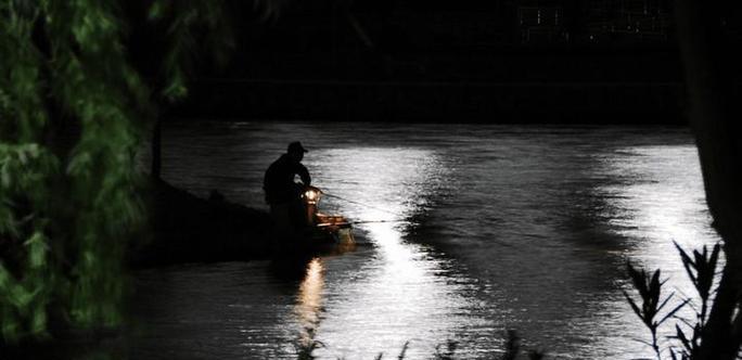 春季夜钓技巧之以太平湖夜钓攻略（夜钓大放异彩）