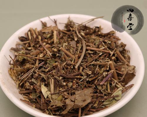 以香茅草钓鱼的方法和技巧（掌握这一关键）